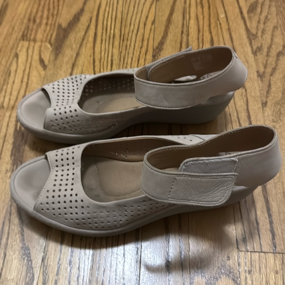 Clark’s Wedge Sandals